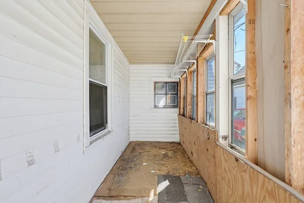 $239,900 | 22 Camp Street, Worcester, MA 01603