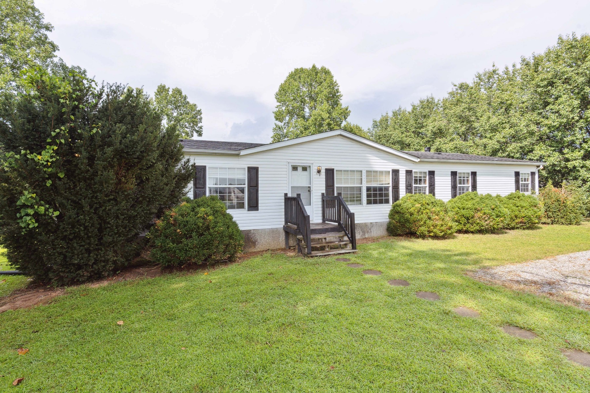 4924 Reeder School Road Greenbrier, TN 37073 - Photo 2 of 25 Gallery Image 2