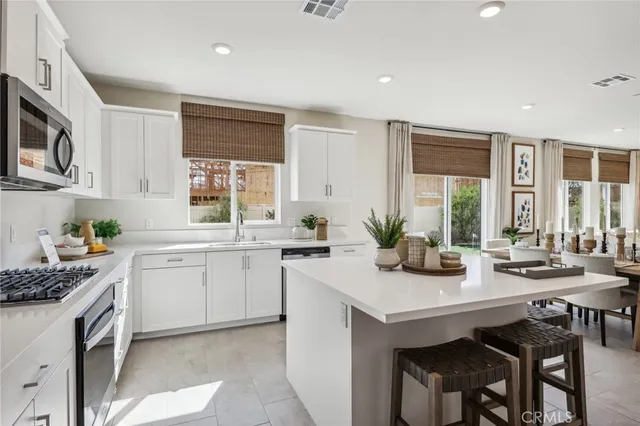 $687,613 | 83210 Pintail Lane, Indio, CA 92201