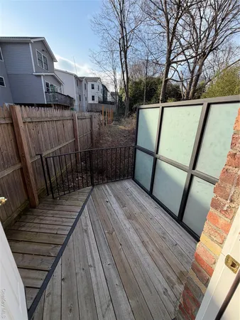$1,725 | 528 Main Street, Beacon, NY 12508