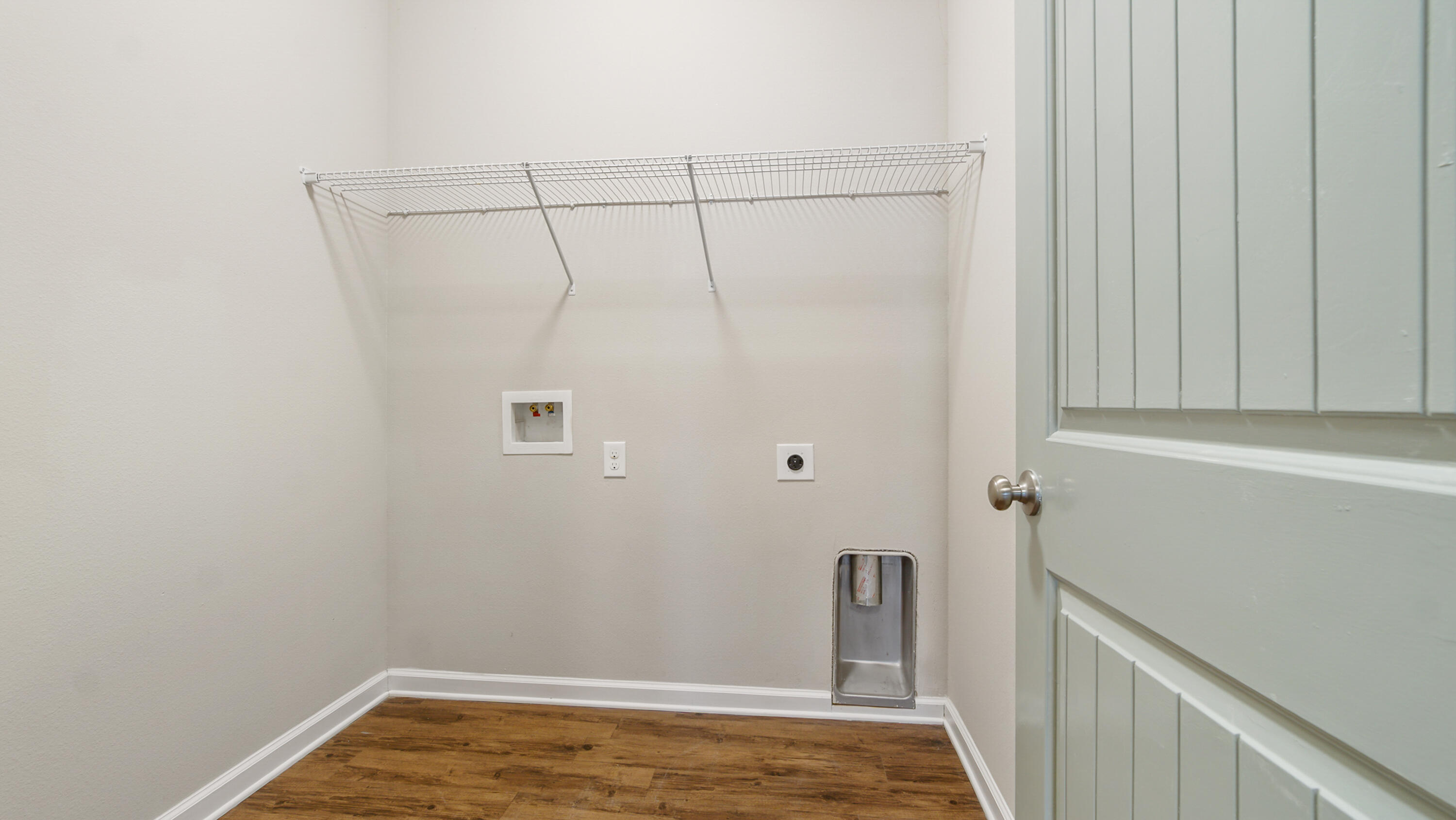 80 Sarona Street Freeport, FL 32439 - Photo 22 of 65 a view of small space