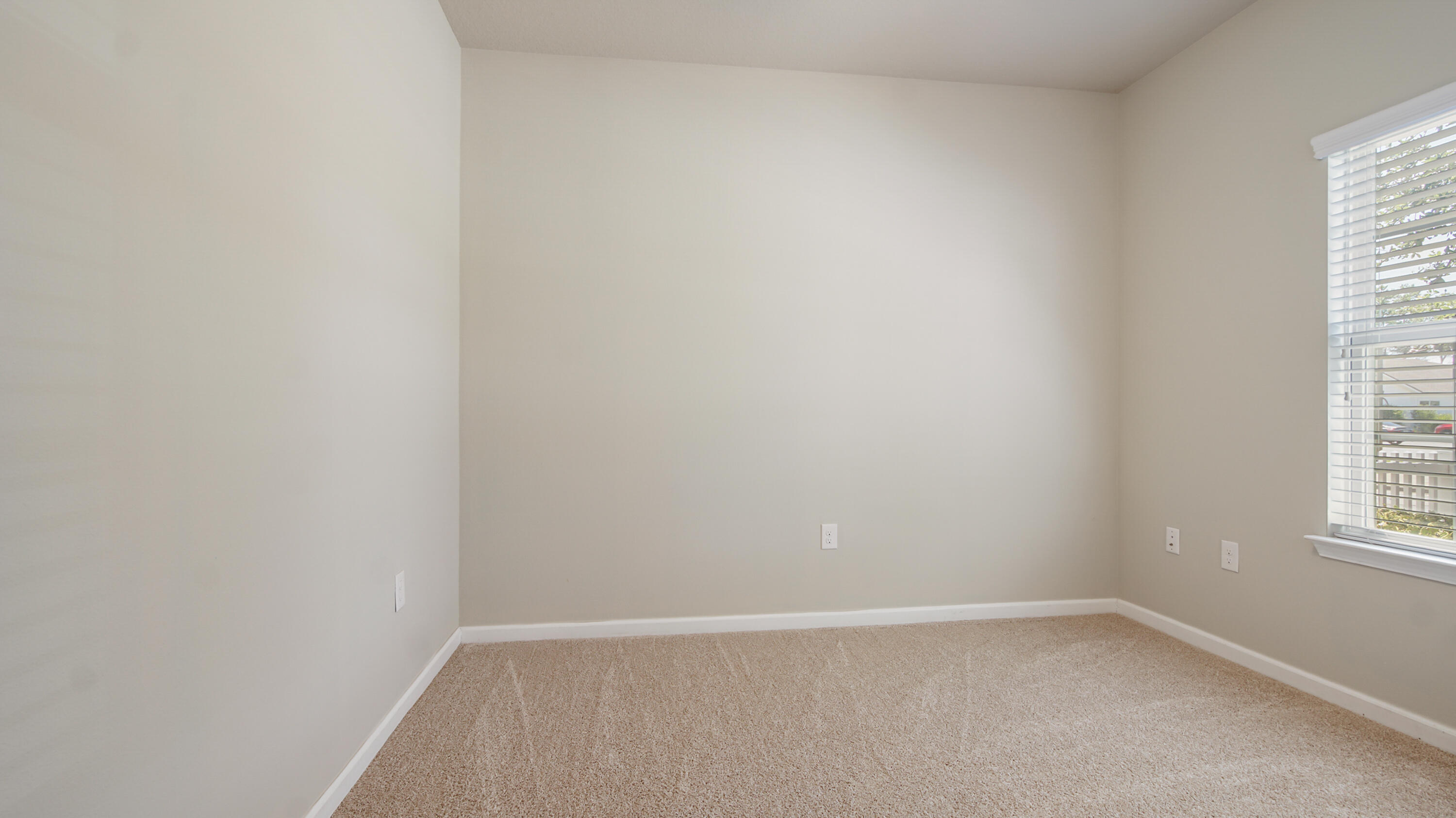 80 Sarona Street Freeport, FL 32439 - Photo 31 of 65 DSC00983 (1)