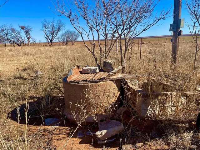 a view of outside space and yard