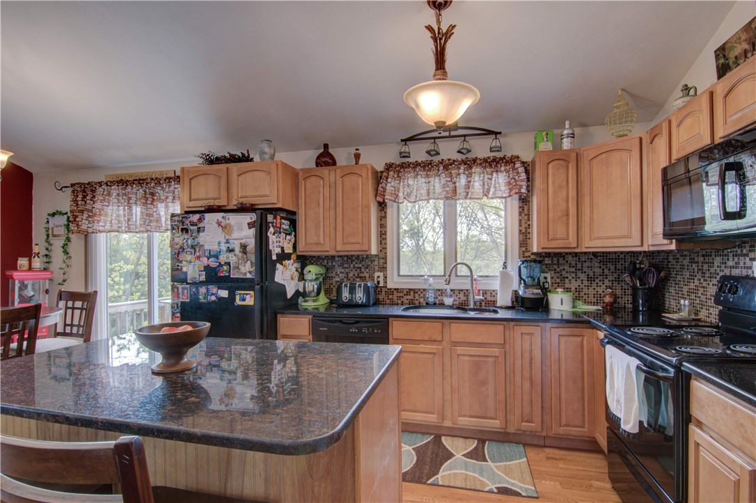 10 Ridge Avenue Coventry, RI 02816 - Photo 13 of 29 Gallery Image 13