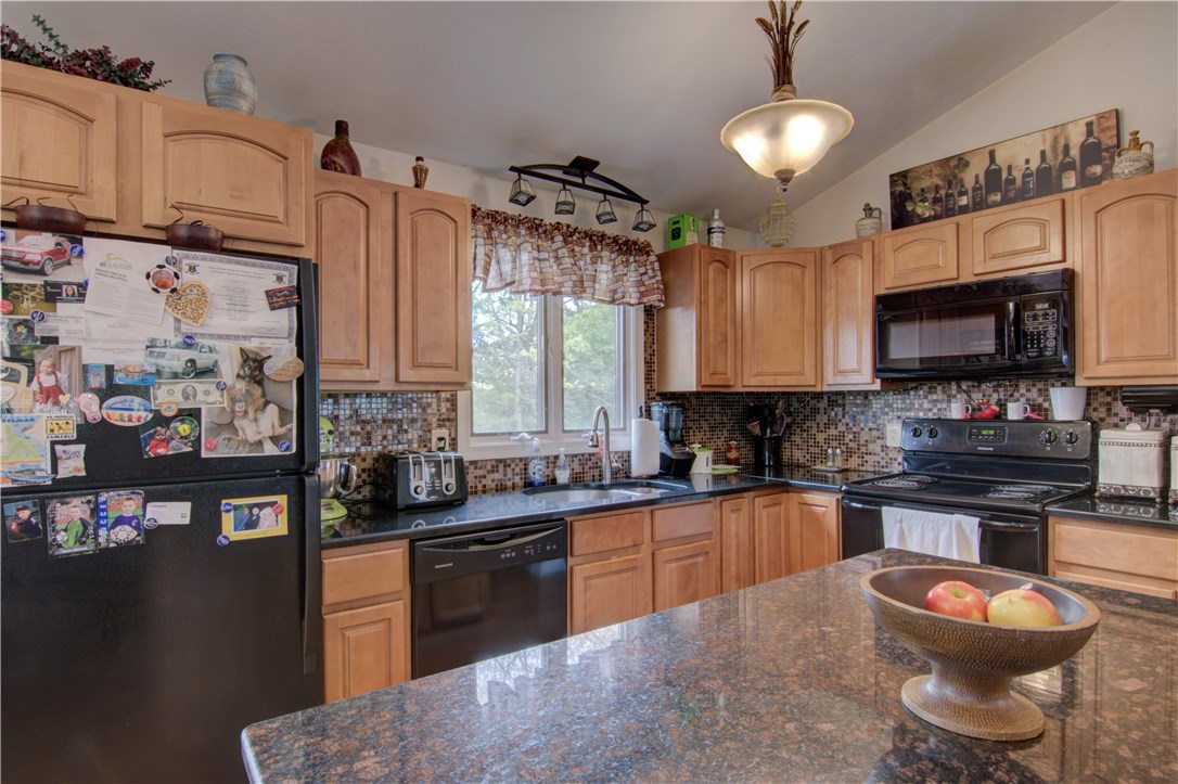 10 Ridge Avenue Coventry, RI 02816 - Photo 15 of 29 Gallery Image 15