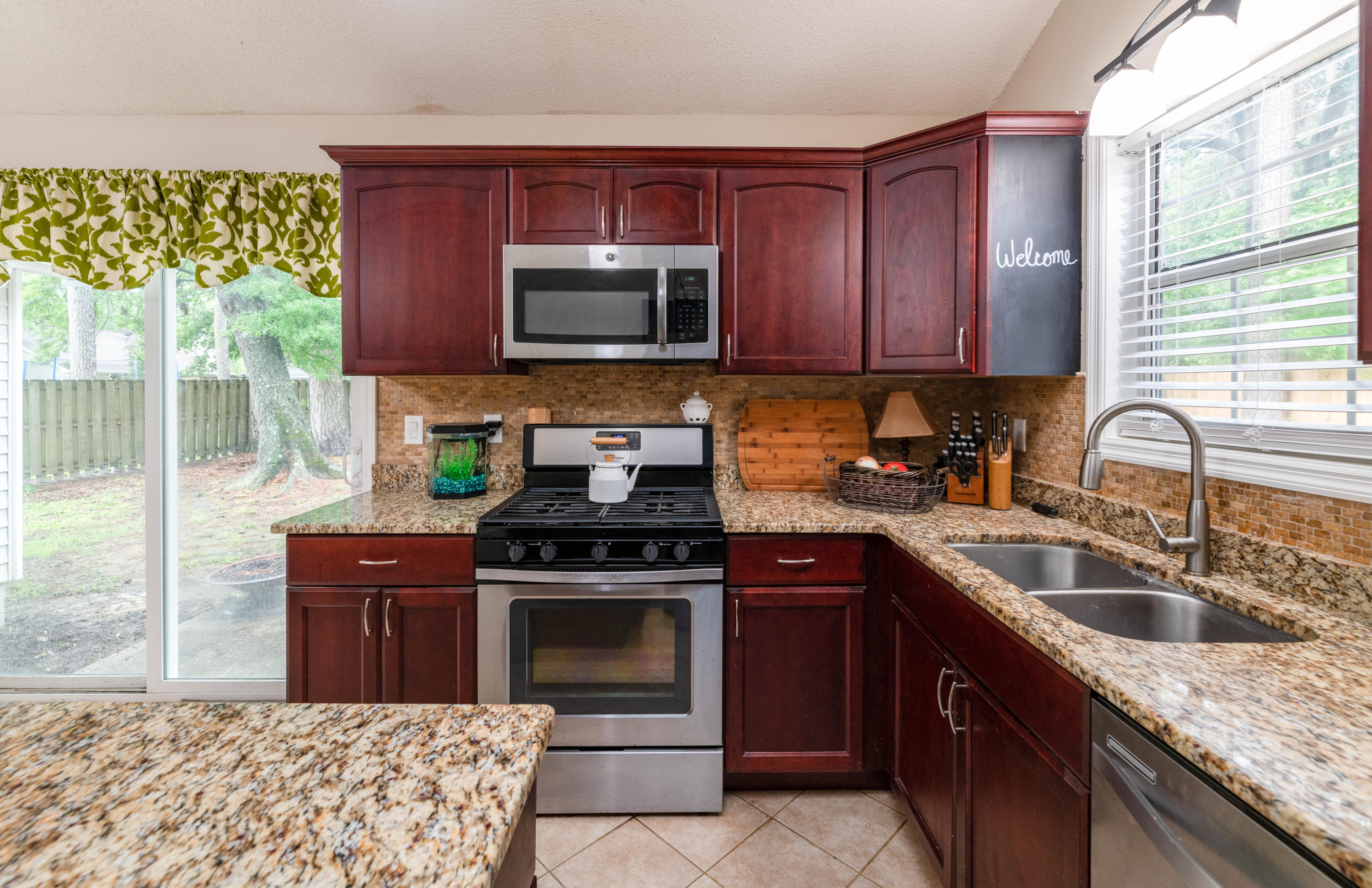 8395 Longridge Road Charleston, SC 29418 - Photo 8 of 16 DSC_4123-Edit
