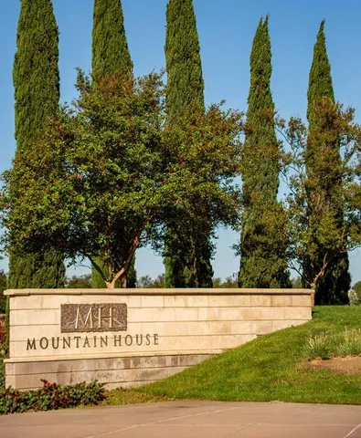 $1,269,900 | 239-241 West Pasqua Glen, Mountain House, CA 95391