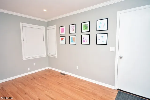 a view of empty room with window