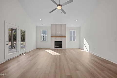 $379,900 | 1214 Petite Terre Court, New Bern, NC 28560