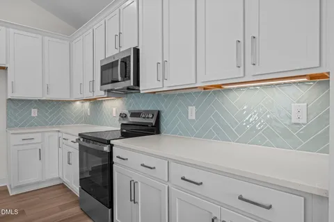 $379,900 | 1214 Petite Terre Court, New Bern, NC 28560