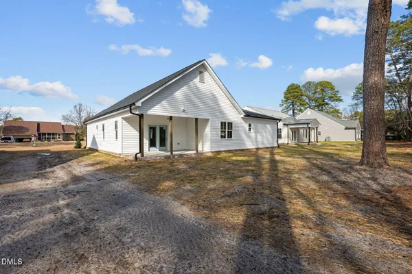 $379,900 | 1214 Petite Terre Court, New Bern, NC 28560