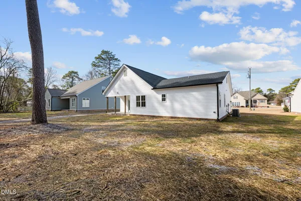 $379,900 | 1214 Petite Terre Court, New Bern, NC 28560