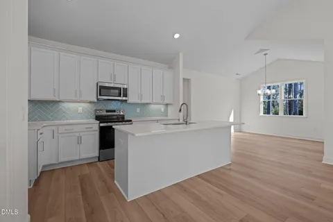 $379,900 | 1214 Petite Terre Court, New Bern, NC 28560