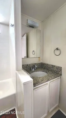 $950 | 1309 13th Street, Midway Park, NC 28544