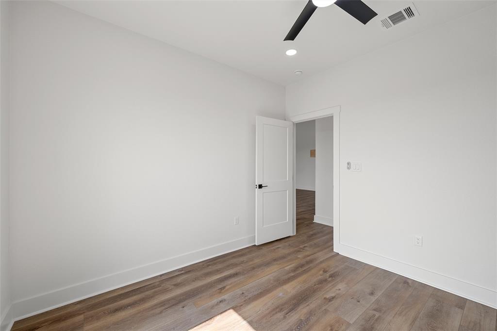 1337 Red Rock Road Hewitt, TX 76643 - Photo 15 of 37