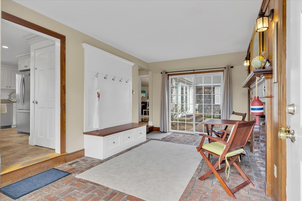 298 Chippingstone Road Chatham, MA 02633 - Photo 11 of 36