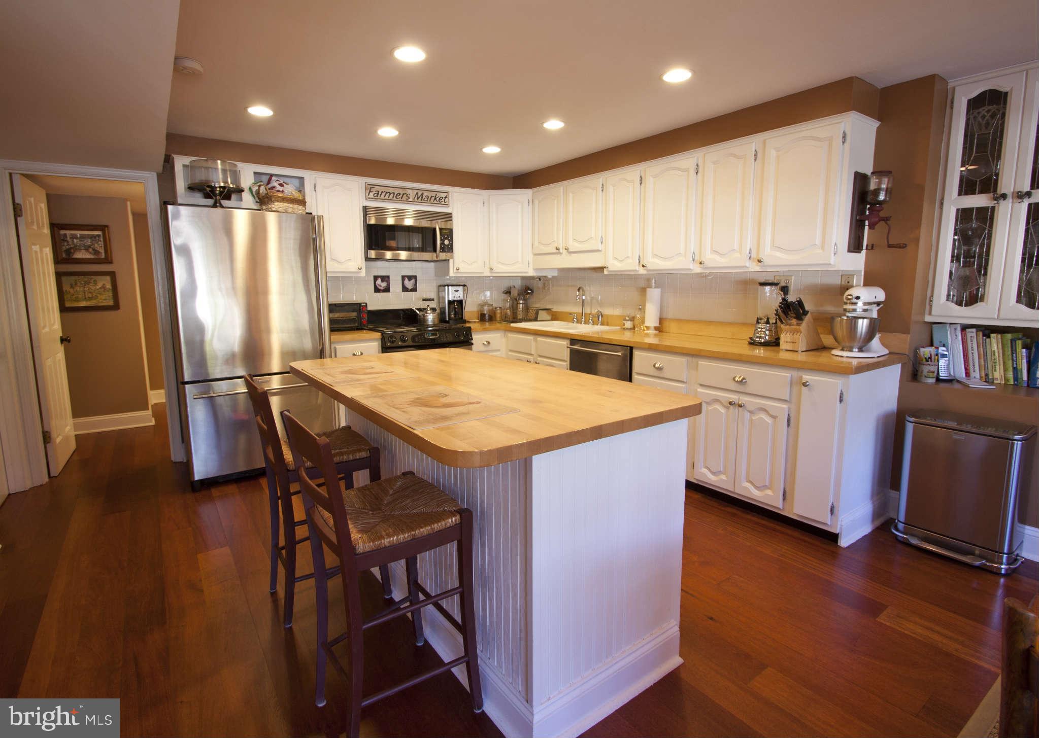 604 Amoss Road Severna Park, MD 21146 - Photo 7 of 29 Kitchen