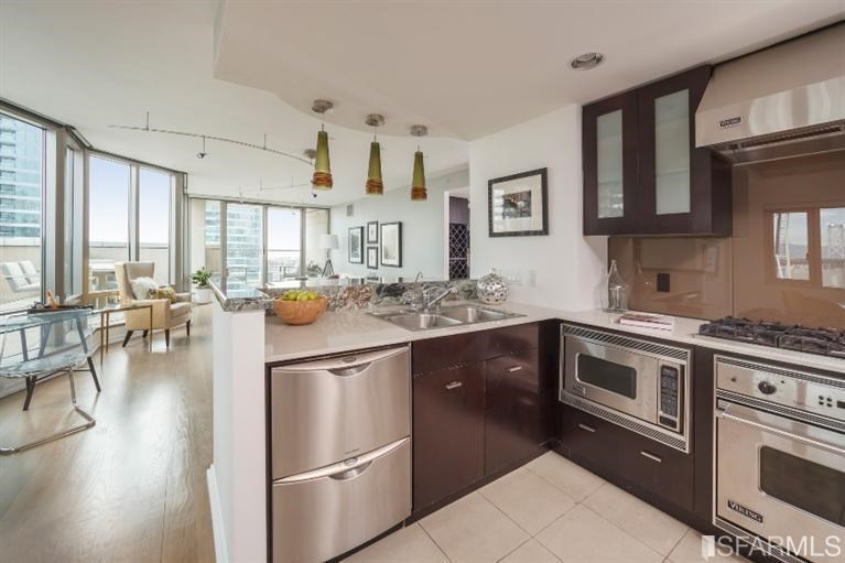355 1st Street, Unit 2102 San Francisco, CA 94105 - Photo 2 of 10