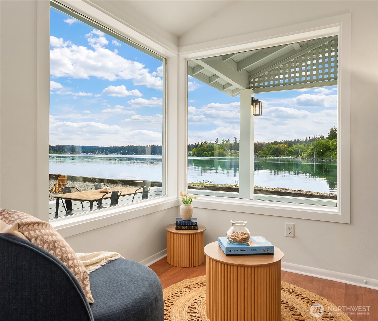 22123 Dockton Road Southwest Vashon, WA 98070 - Photo 10 of 30