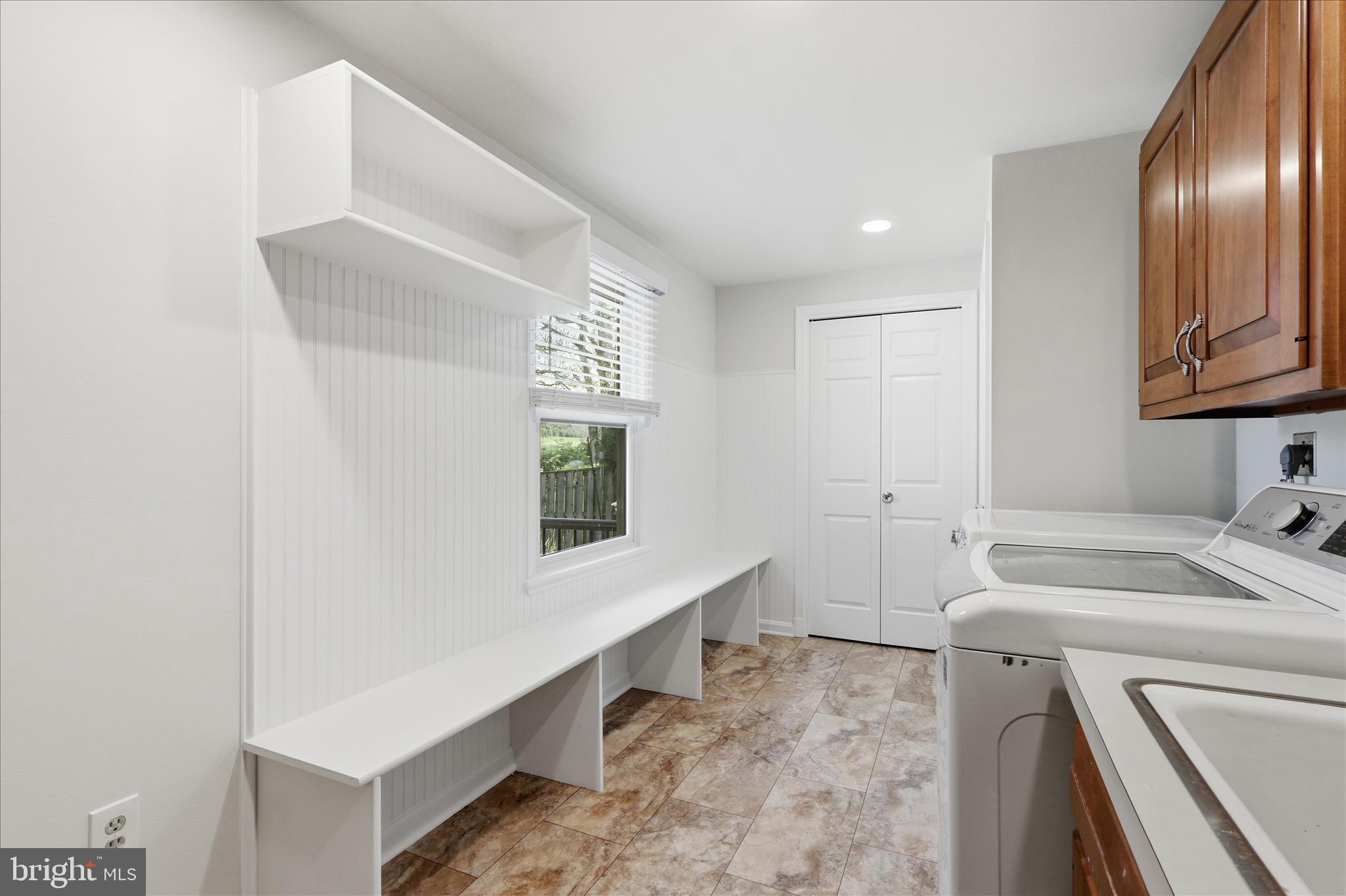 9708 Spring Ridge Lane Vienna, VA 22182 - Photo 14 of 56