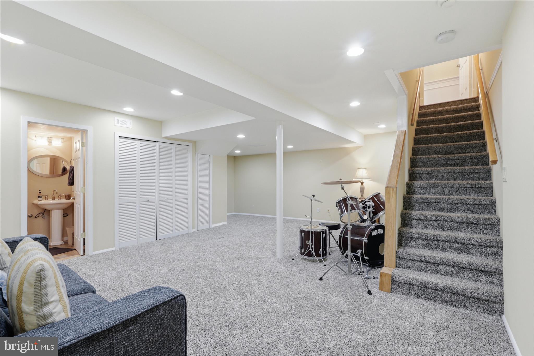 9708 Spring Ridge Lane Vienna, VA 22182 - Photo 37 of 56