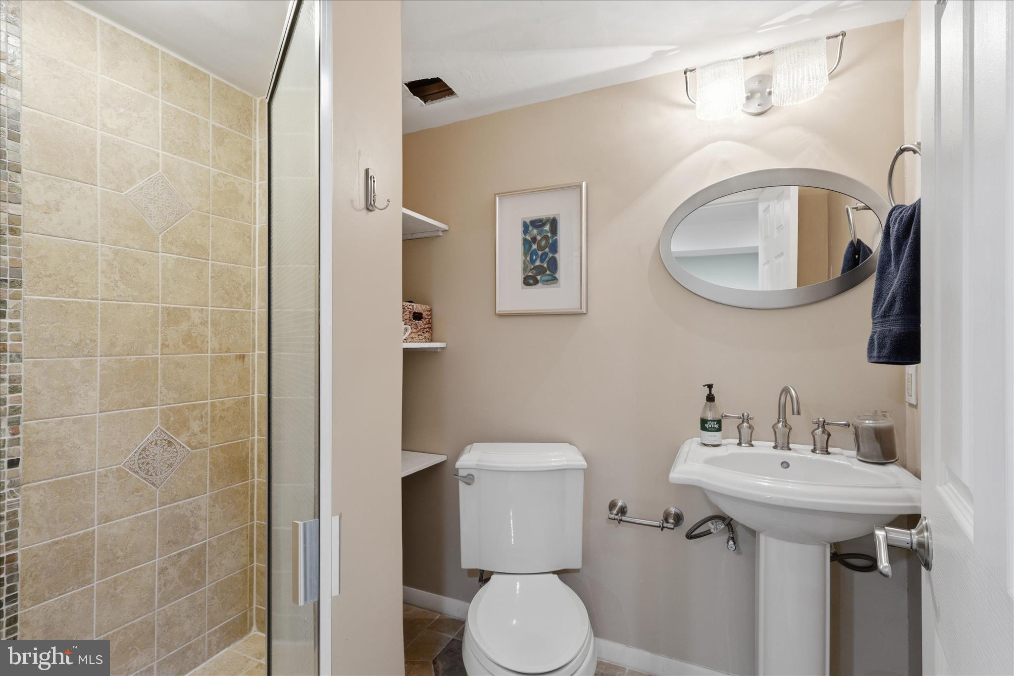 9708 Spring Ridge Lane Vienna, VA 22182 - Photo 40 of 56