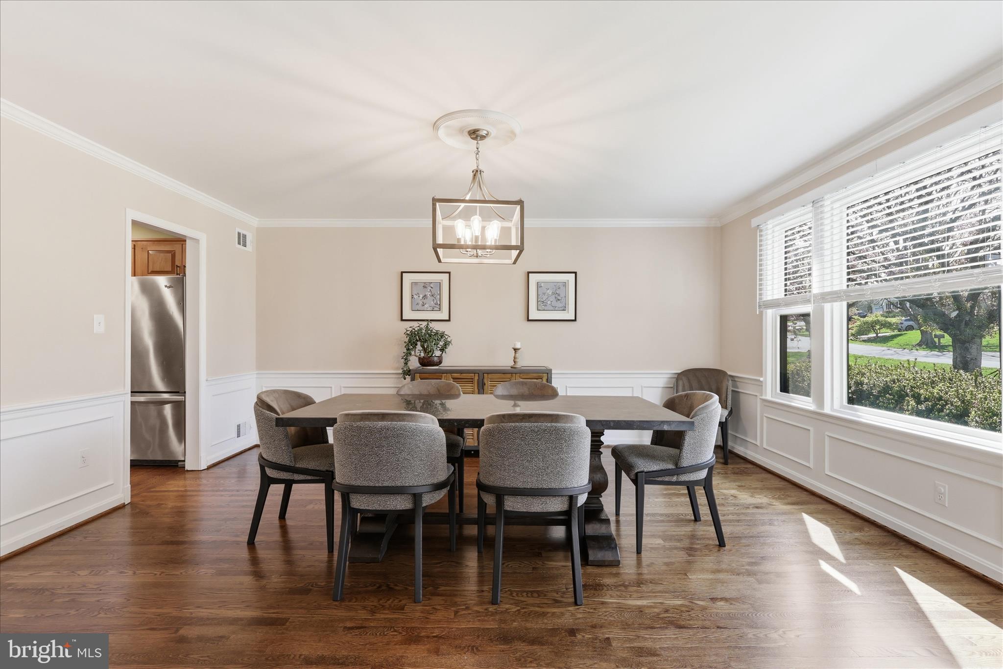 9708 Spring Ridge Lane Vienna, VA 22182 - Photo 6 of 56