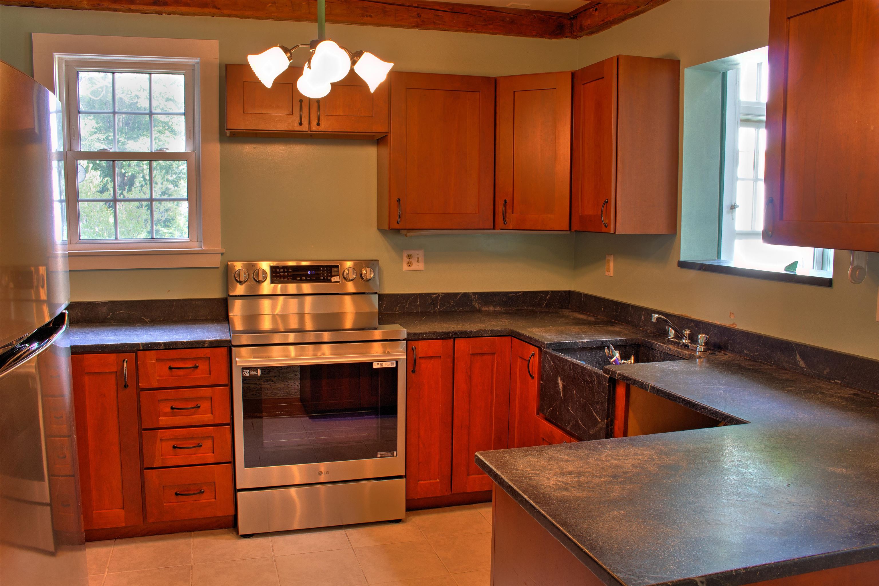 13 Old Sullivan Road Gilsum, NH 03448 - Photo 8 of 47 Gallery Image 8