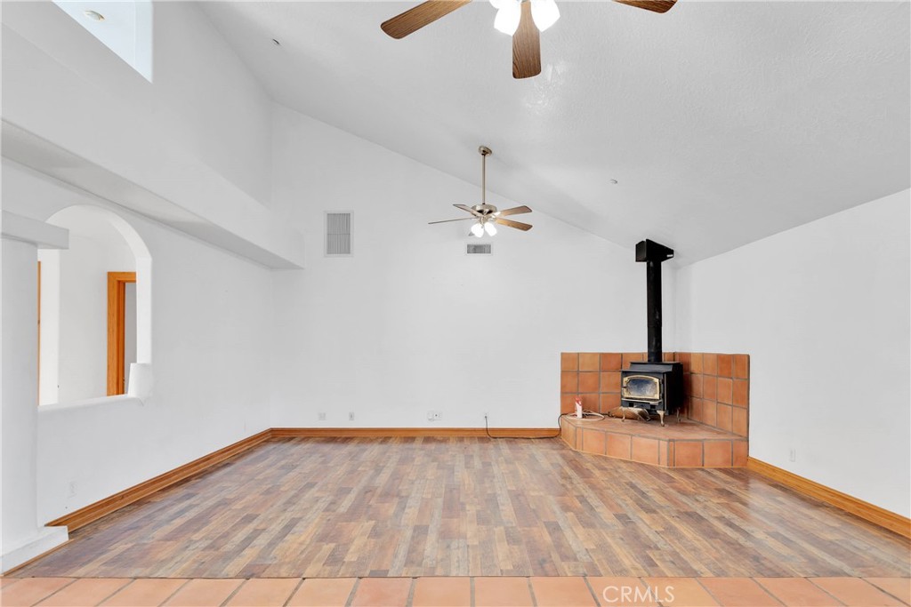 8381 White Road Phelan, CA 92371 - Photo 17 of 59 a view of empty room with a fan