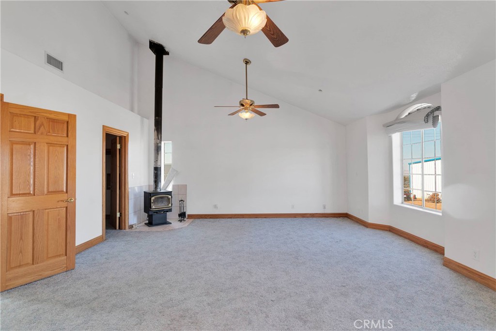 8381 White Road Phelan, CA 92371 - Photo 32 of 59 a view of livingroom with window