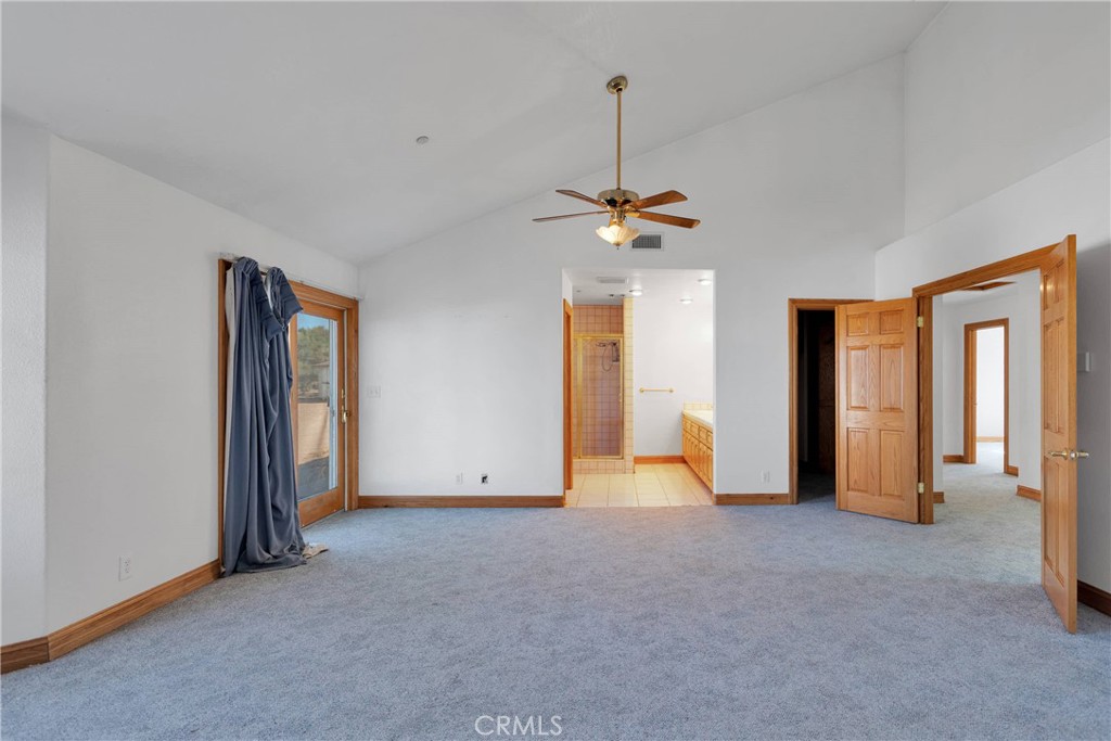 8381 White Road Phelan, CA 92371 - Photo 33 of 59 a view of empty room with chandelier