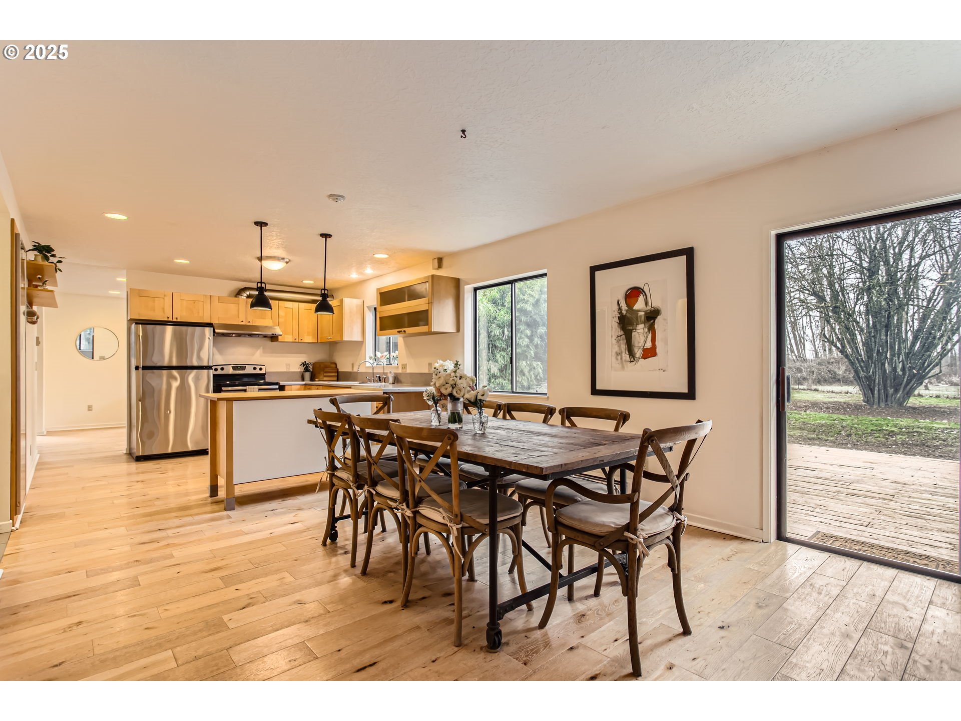 24347 Northwest Reeder Road Portland, OR 97231 - Photo 13 of 40 Dining Area