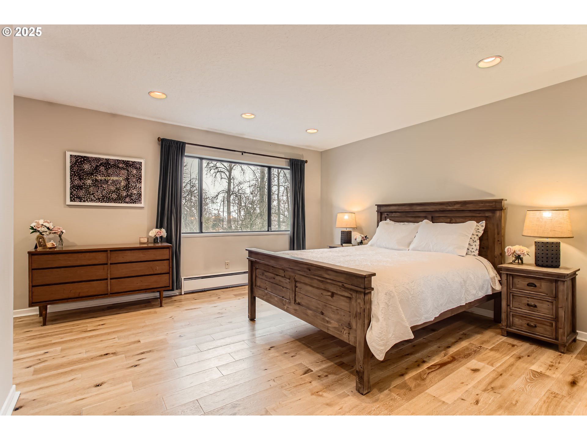 24347 Northwest Reeder Road Portland, OR 97231 - Photo 21 of 40 Primary Bedroom