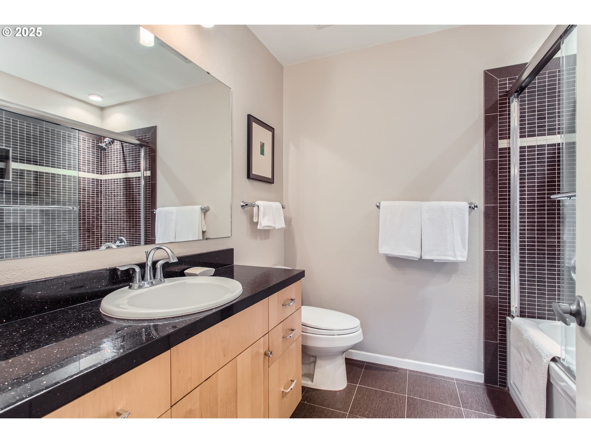 24347 Northwest Reeder Road Portland, OR 97231 - Photo 28 of 40 Bathroom