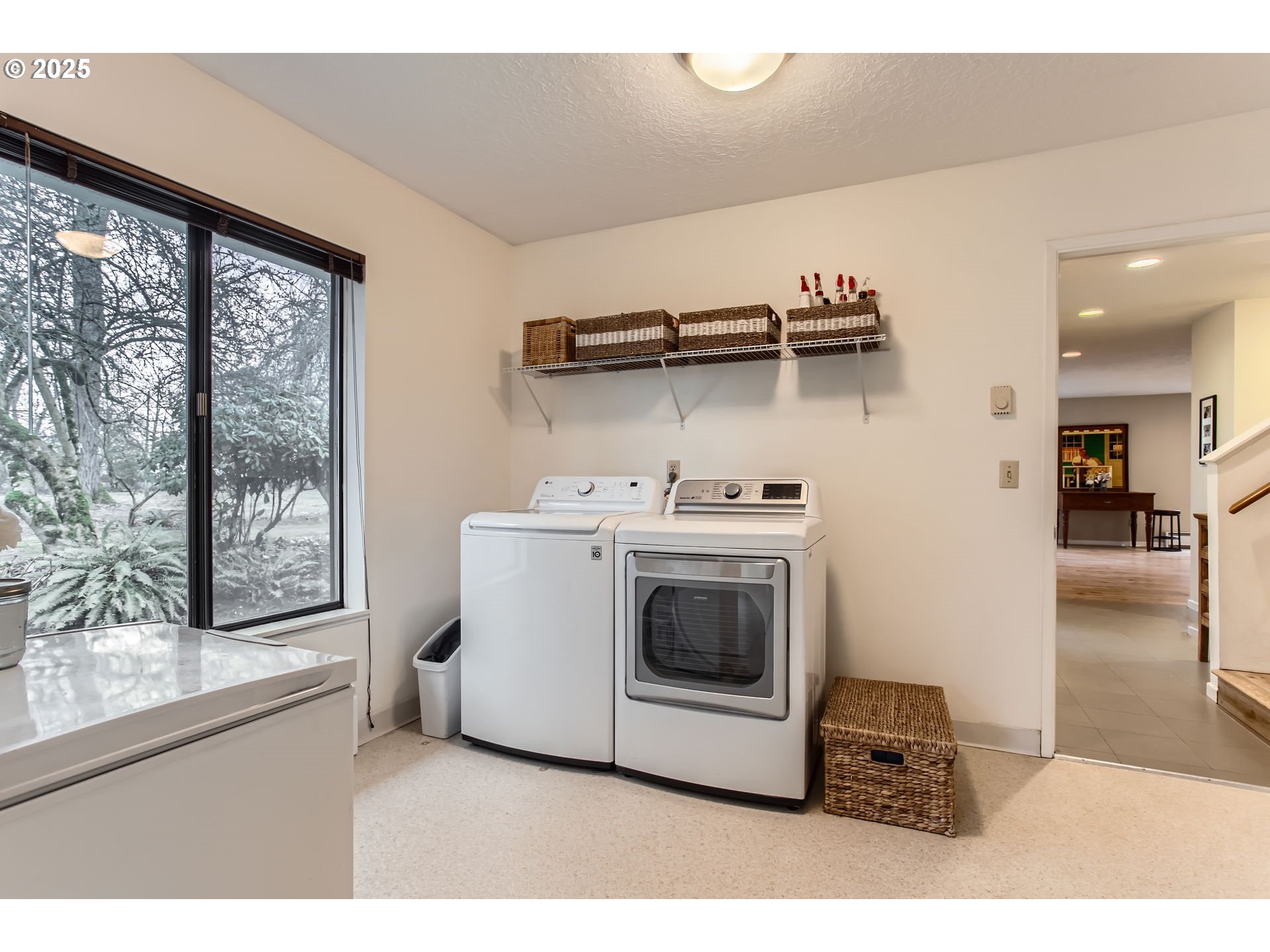 24347 Northwest Reeder Road Portland, OR 97231 - Photo 29 of 40 Laundry