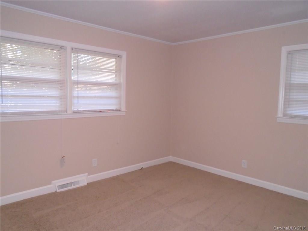 5351 Nations Ford Road Charlotte, NC 28217 - Photo 6 of 8 Gallery Image 6