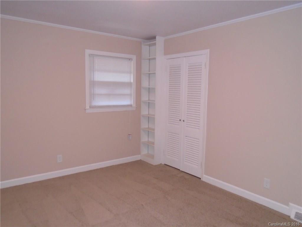 5351 Nations Ford Road Charlotte, NC 28217 - Photo 7 of 8 Gallery Image 7
