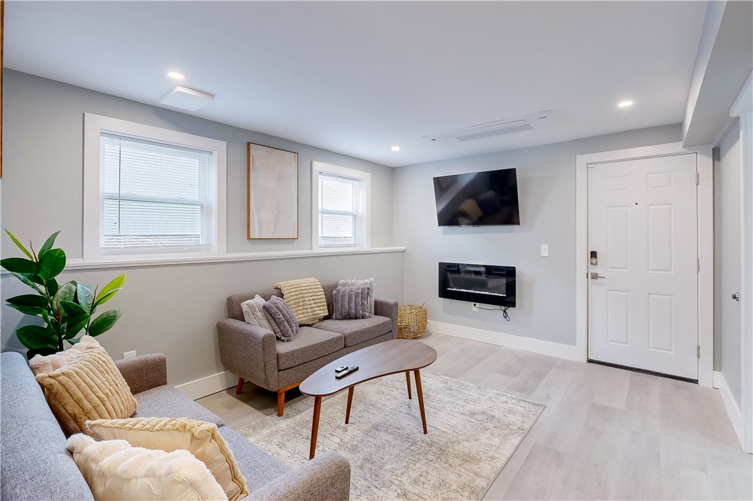 44 Hall Street Providence, RI 02904 - Photo 9 of 31