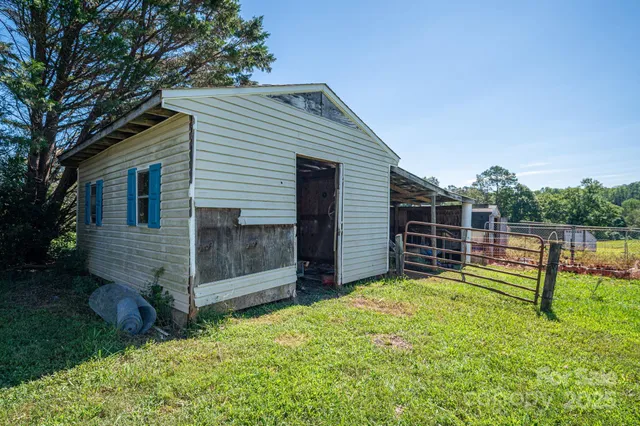 $489,900 | 448 Dave Peterson Lane, Vale, NC 28168