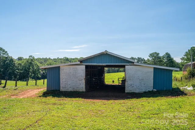 $489,900 | 448 Dave Peterson Lane, Vale, NC 28168