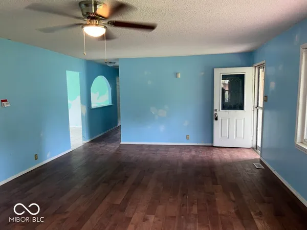 $178,900 | 8045 Briarwood Drive, Indianapolis, IN 46227