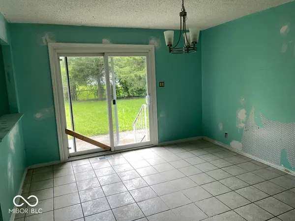 $178,900 | 8045 Briarwood Drive, Indianapolis, IN 46227