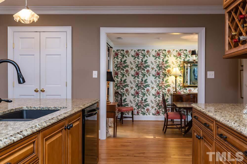 2719 Van Dyke Avenue Raleigh, NC 27607 - Photo 8 of 30