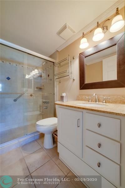 677 Trace Circle, Unit 102 Deerfield Beach, FL 33441 - Photo 17 of 31