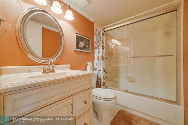 677 Trace Circle, Unit 102 Deerfield Beach, FL 33441 - Photo 19 of 31