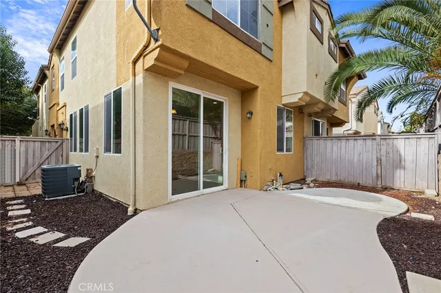 $459,000 | 25218 Crest Haven Street, Unit 3, Murrieta, CA 92562