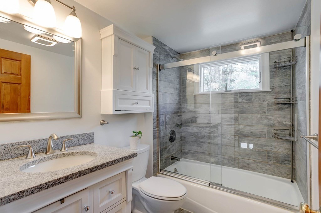 127 Elm Street North Reading, MA 01864 - Photo 15 of 25