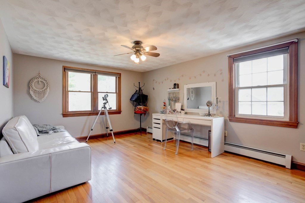 127 Elm Street North Reading, MA 01864 - Photo 16 of 25