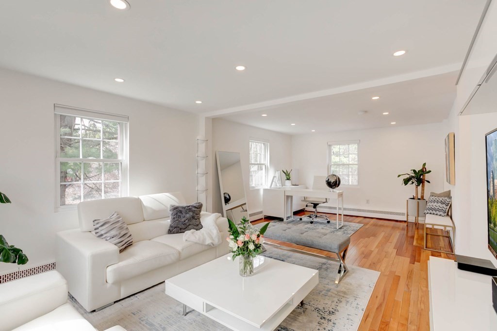 127 Elm Street North Reading, MA 01864 - Photo 10 of 25