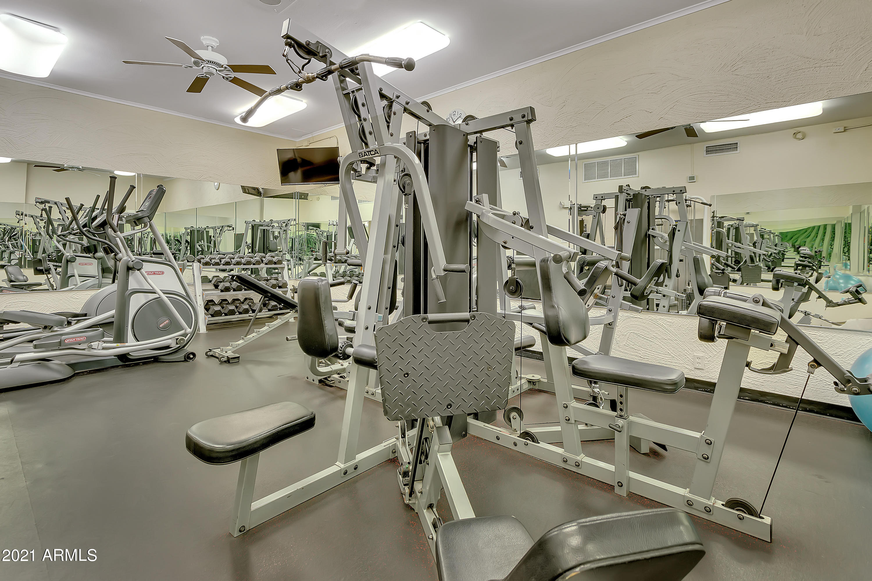 7920 East Camelback Road, Unit 504 Scottsdale, AZ 85251 - Photo 27 of 35 Workout room